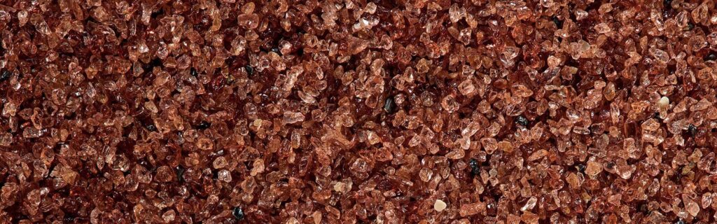 Granatsand Abrasivsand zum Hochdruckwasserstrahlschneiden, Sweepen von verzinkten Teilen oder Fassadenreinigung