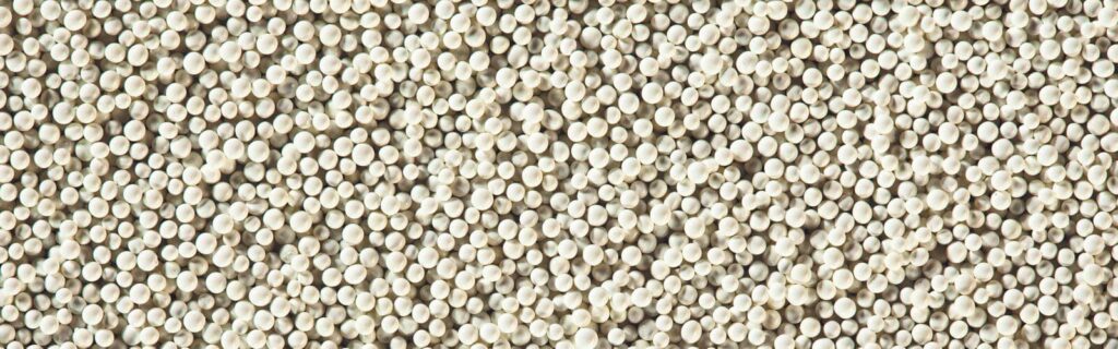 Keramikperlen - perfekte Oberflächen mit seidenmattem Glanz Schleifmittel - Microbilles de céramique, ceramic beads